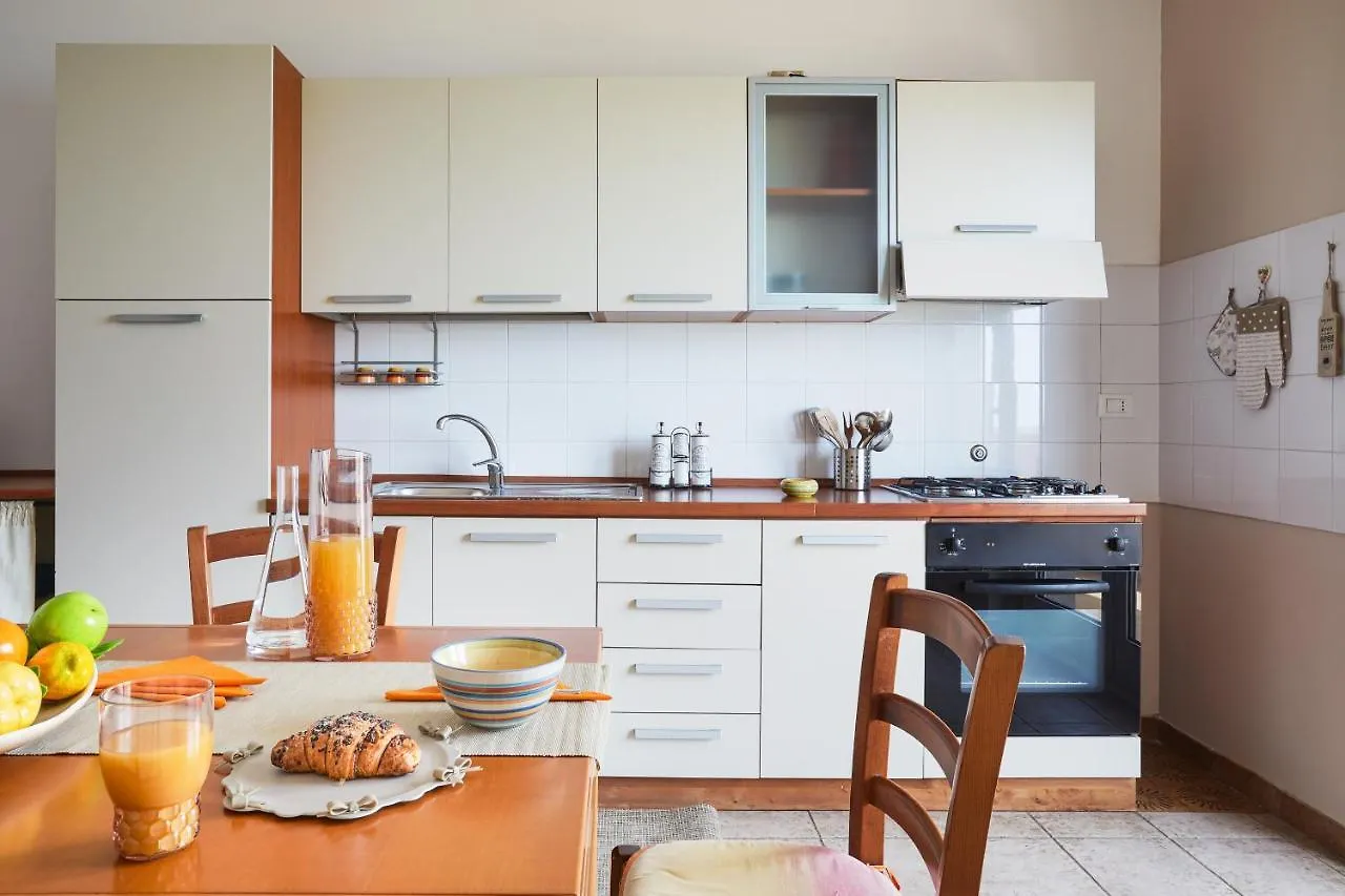 公寓 Orizzonte Casesicule, Fantastic Sea View With Balcony And Big Windows, Wi-Fi 波扎洛 意大利